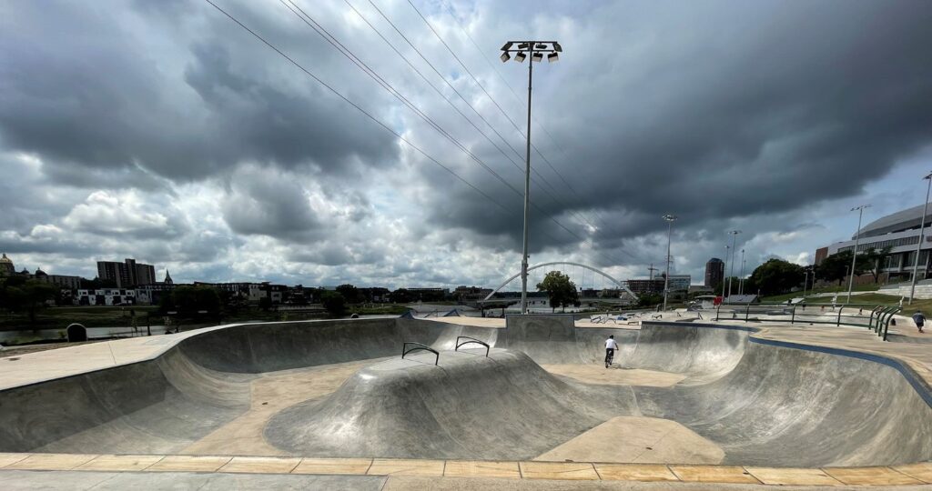 Lauridsen Skatepark Park Section